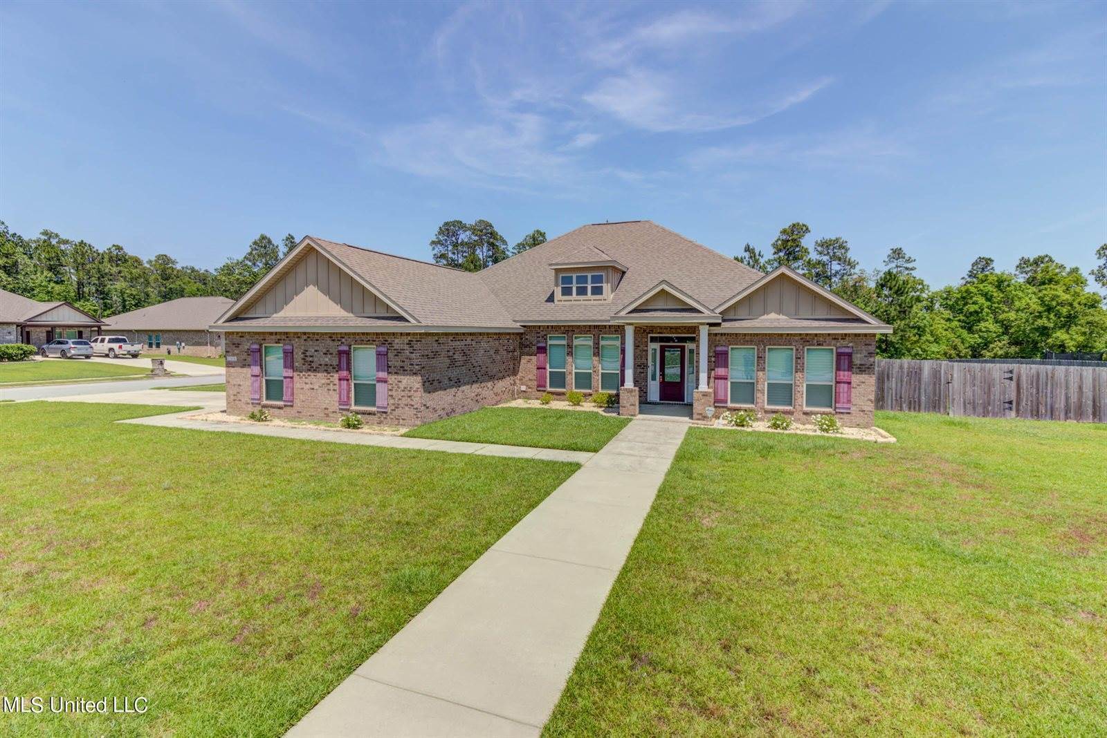 13438 Mayfair Lane, Biloxi, MS 39532