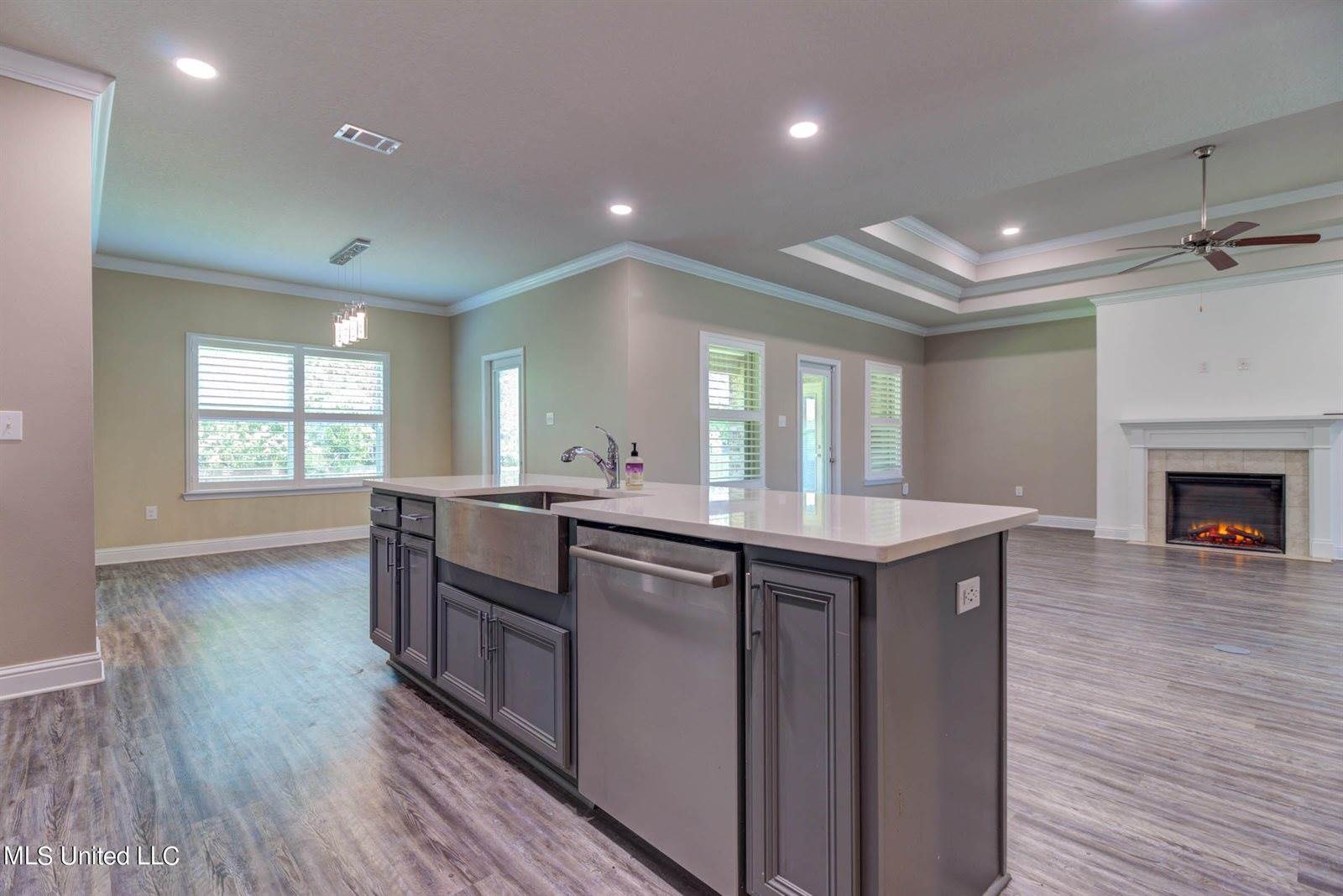 13438 Mayfair Lane, Biloxi, MS 39532