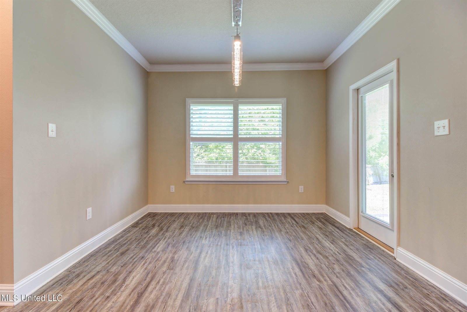 13438 Mayfair Lane, Biloxi, MS 39532