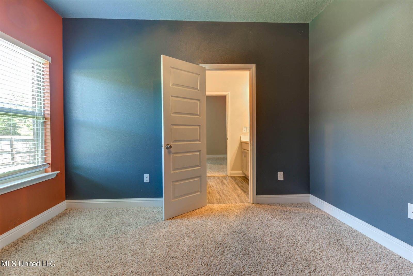 13438 Mayfair Lane, Biloxi, MS 39532