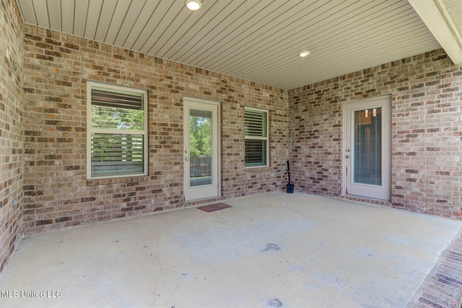 13438 Mayfair Lane, Biloxi, MS 39532