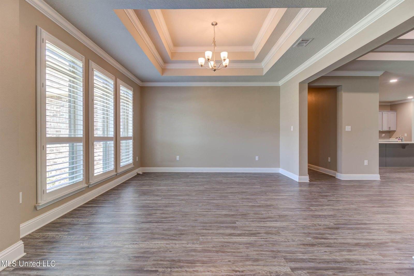 13438 Mayfair Lane, Biloxi, MS 39532