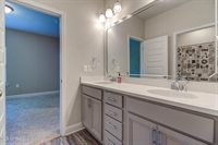 13438 Mayfair Lane, Biloxi, MS 39532