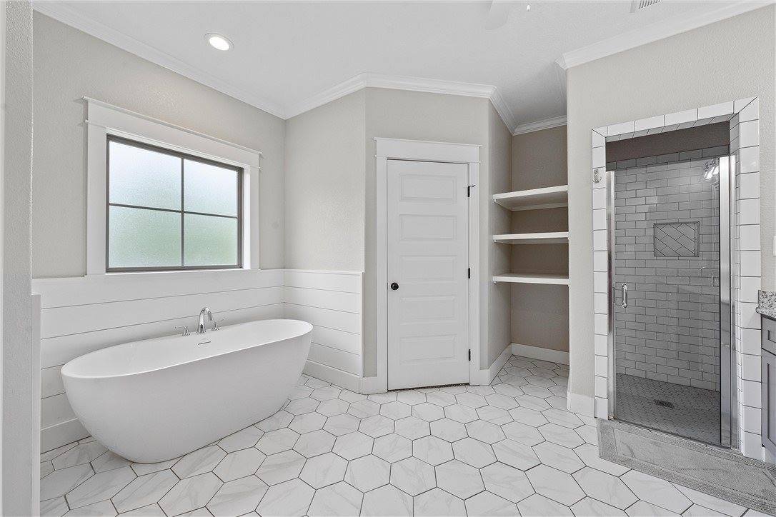 17 North Shore Circle, Waco, TX 76708