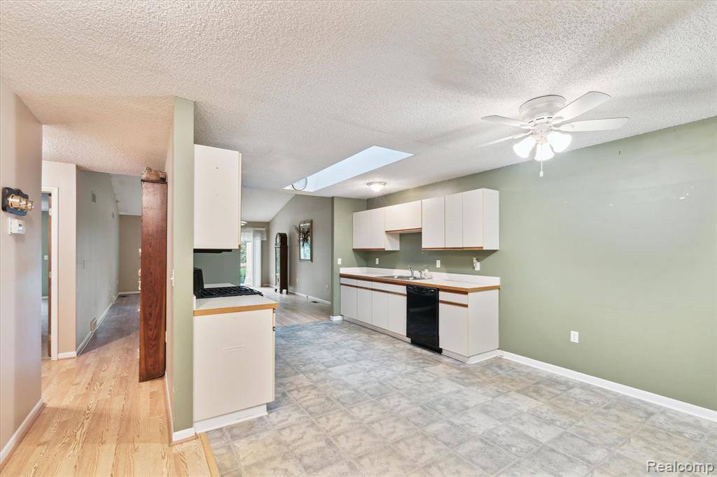 19100 Otto Court, Huron Township, MI 48164