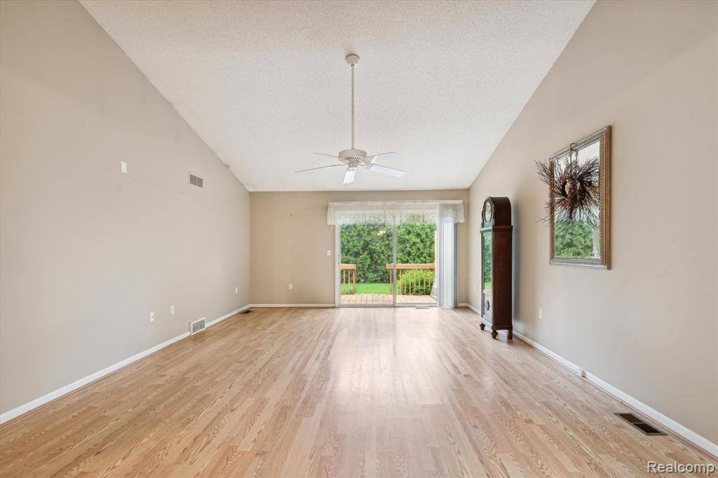 19100 Otto Court, Huron Township, MI 48164