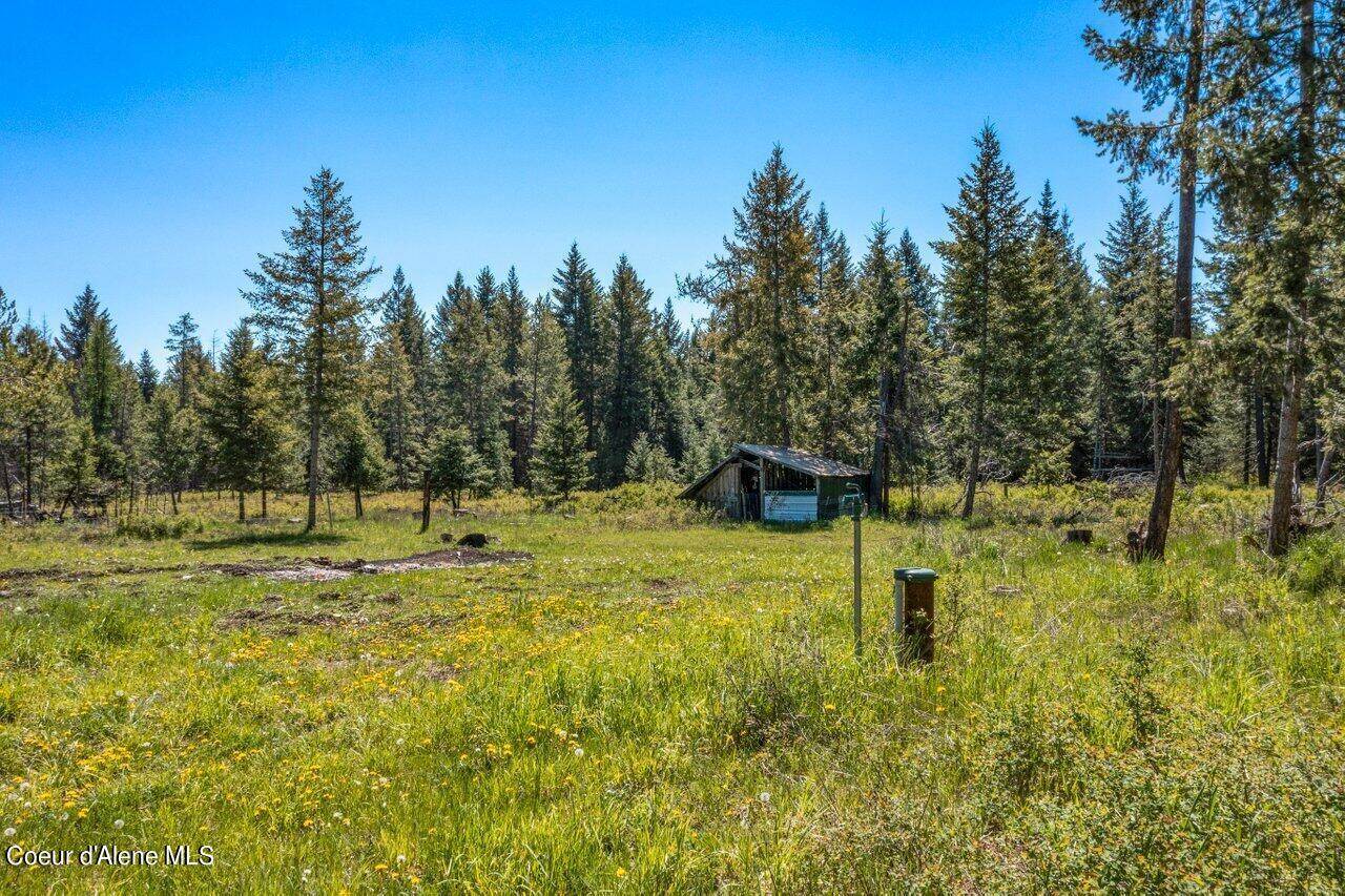 737 Torrens Trl, Spirit Lake, ID 83869