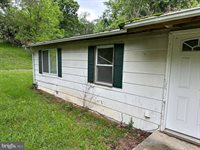 34 Knapp Road, Stafford, VA 22554