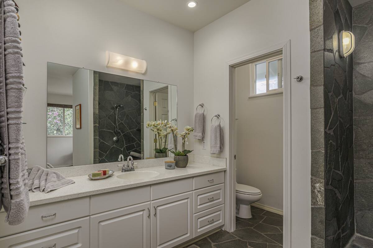 71-1713 Puu Lani Dr, Kailua-Kona, HI 96740