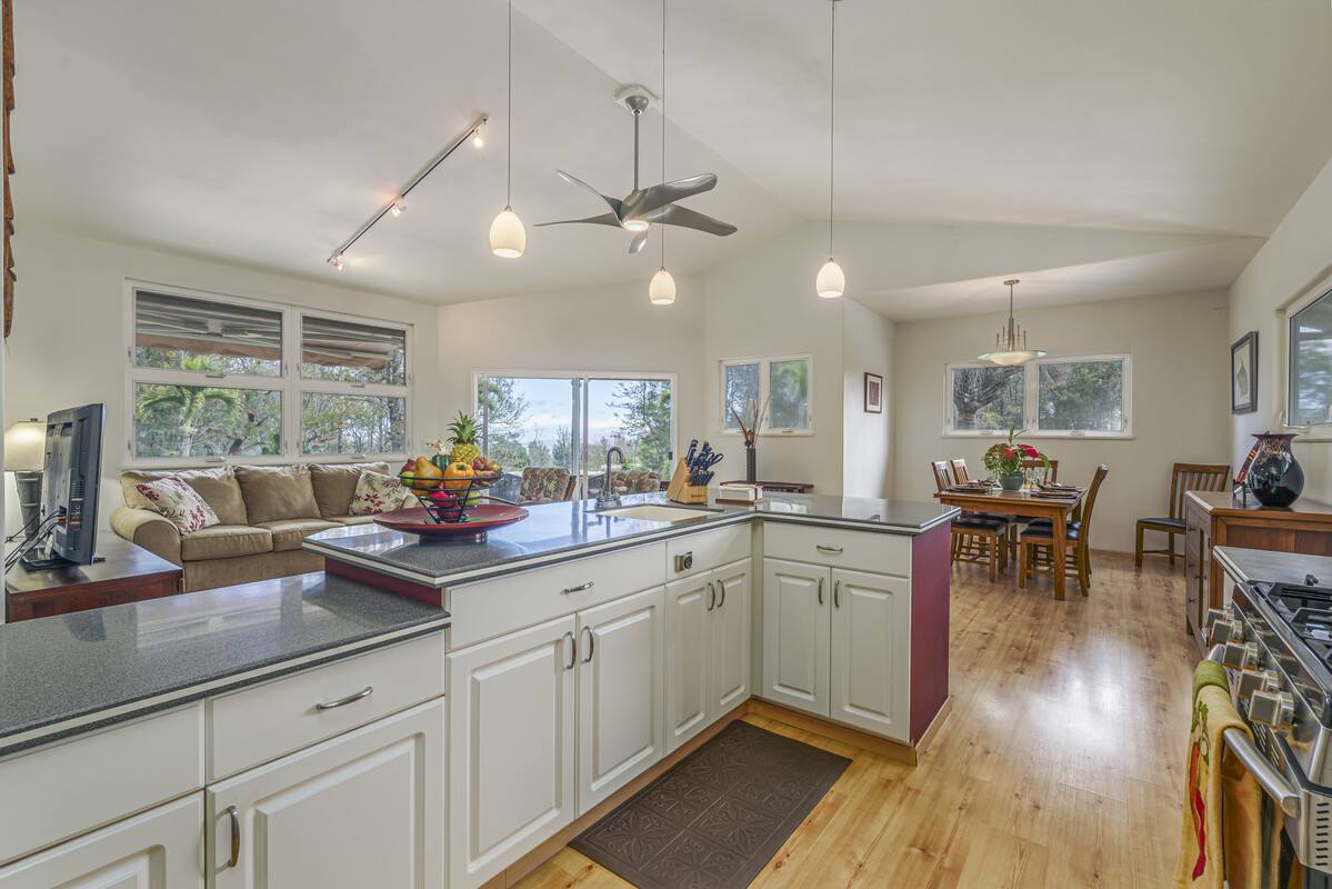 71-1713 Puu Lani Dr, Kailua-Kona, HI 96740