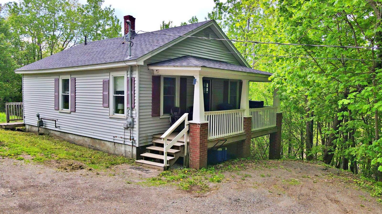 31 South Brewer Drive, Brewer, ME 04412