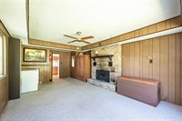 1642 Oak Street, Almond, WI 54909