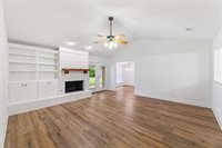 11601 Windermere Mdws, Austin, TX 78759