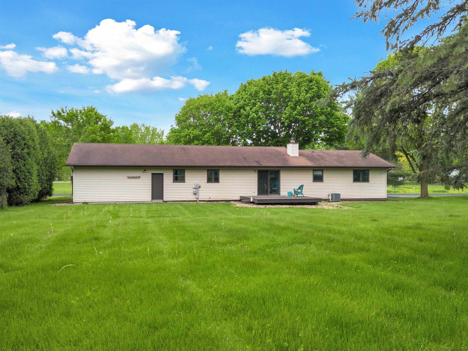 2301 Meadowbrook Drive, Marshfield, WI 54449