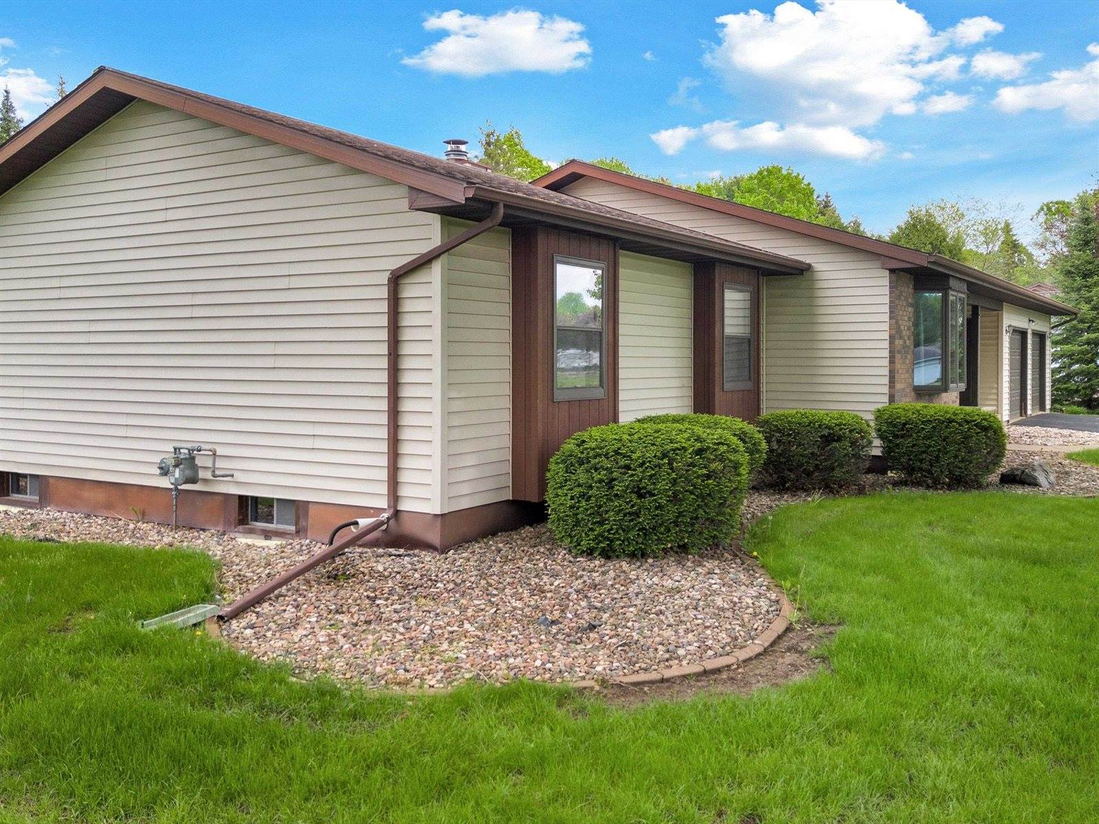 2301 Meadowbrook Drive, Marshfield, WI 54449