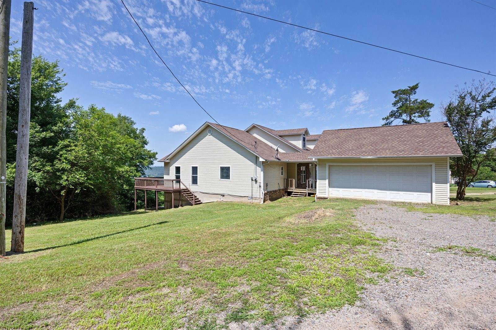 12 Silver Hills Lane, Russellville, AR 72802