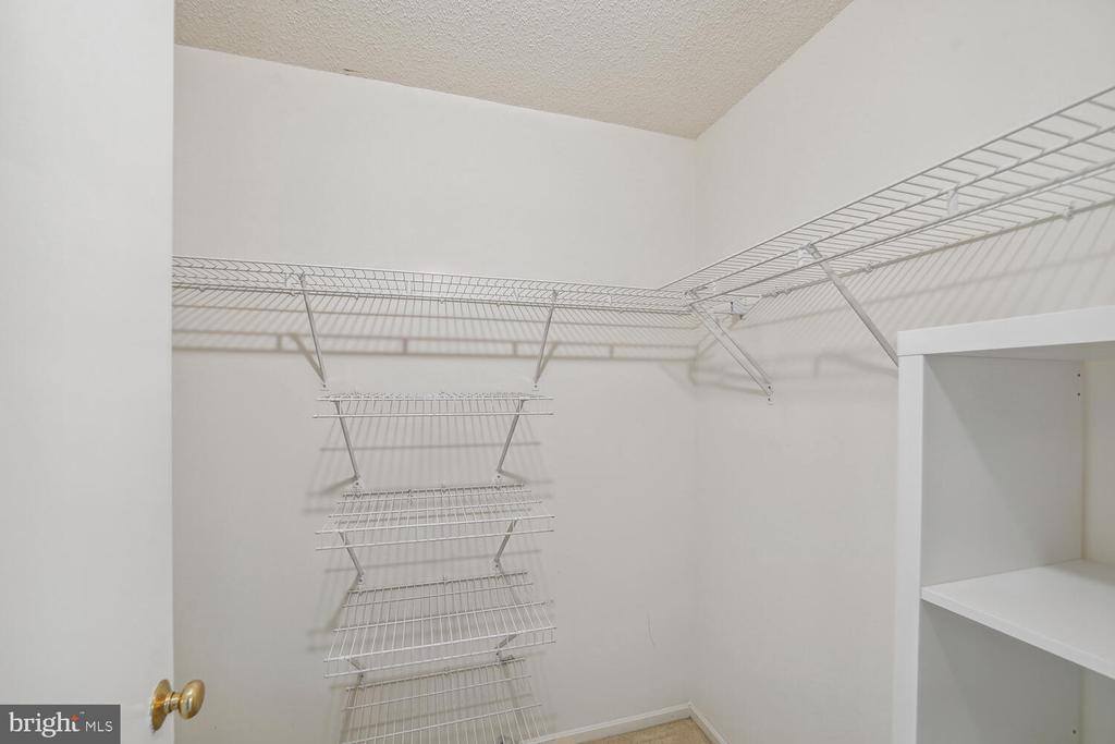 3310 North Leisure World Boulevard, Silver Spring, MD 20906