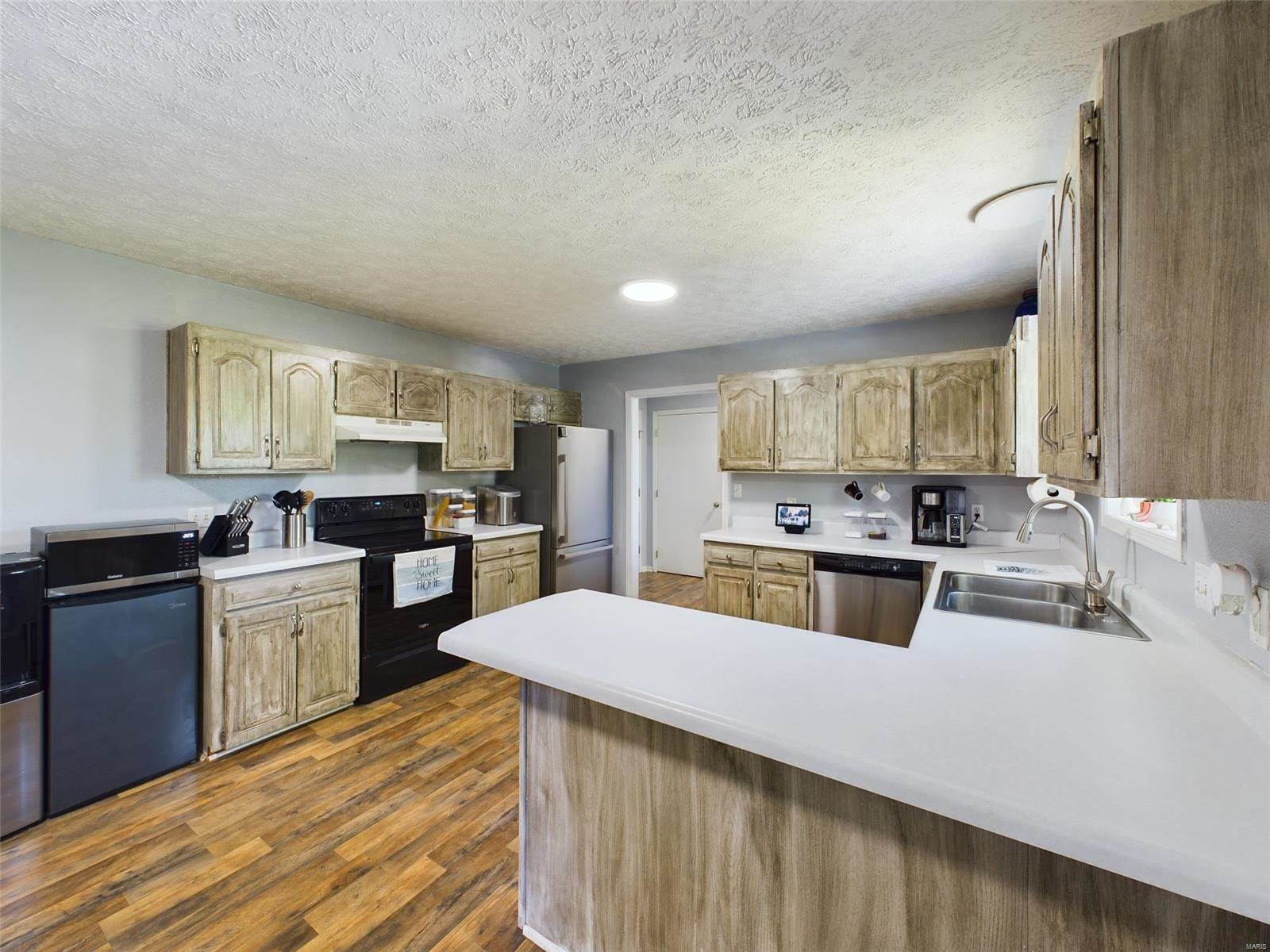 22345 Target Road, Saint Robert, MO 65584