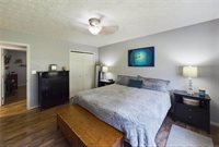 22345 Target Road, Saint Robert, MO 65584