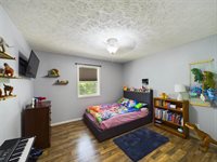 22345 Target Road, Saint Robert, MO 65584