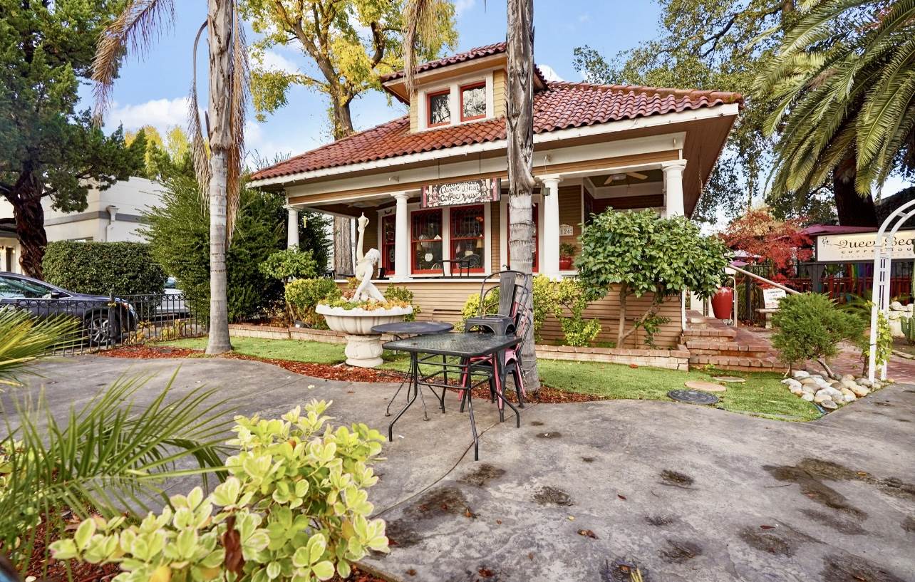 1126 14th St, Modesto, CA 95354