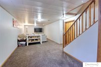 400 Frost Drive, Lincoln, NE 68510