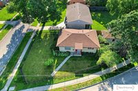 400 Frost Drive, Lincoln, NE 68510