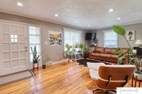 400 Frost Drive, Lincoln, NE 68510