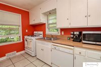 400 Frost Drive, Lincoln, NE 68510