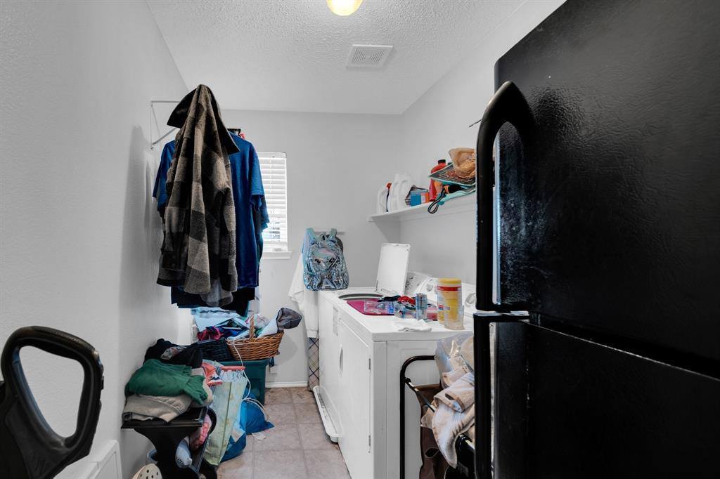 1307 Red Deer Way, Arlington, TX 76002