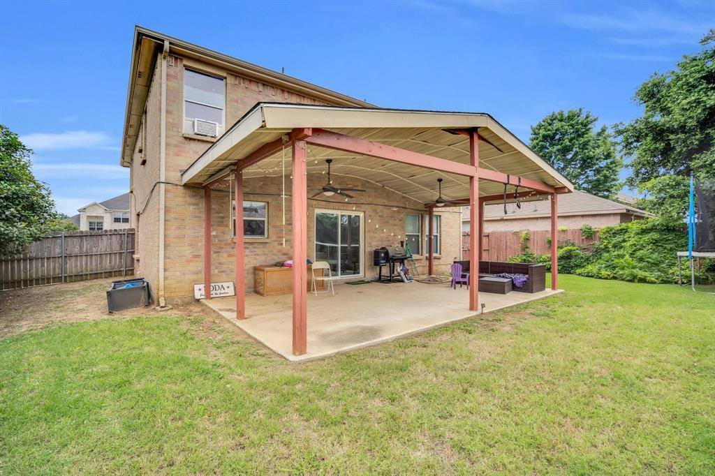 1307 Red Deer Way, Arlington, TX 76002