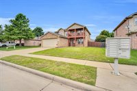 1307 Red Deer Way, Arlington, TX 76002