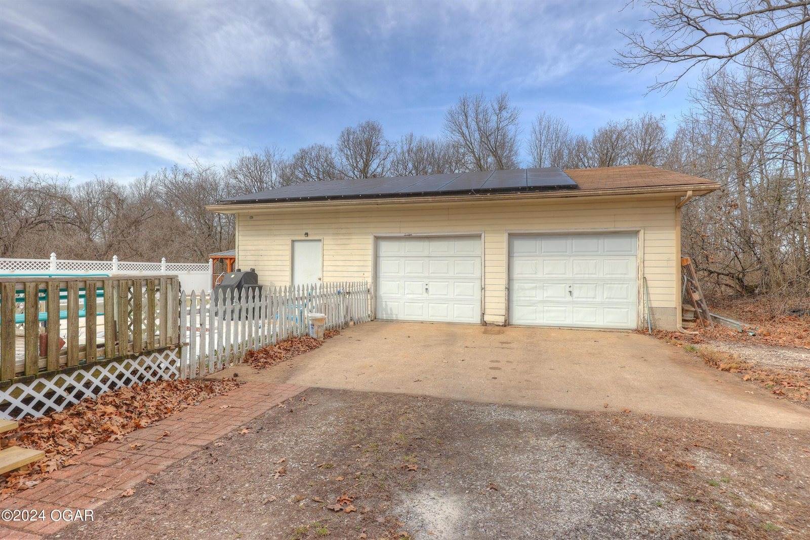 801 West Valley Street, Granby, MO 64844