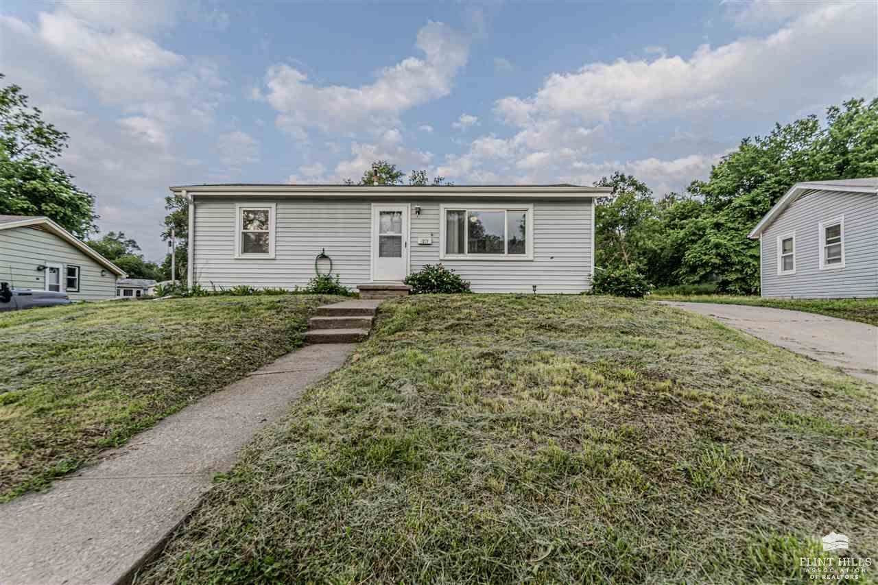 1217 Pershing Dr., Junction City, KS 66441