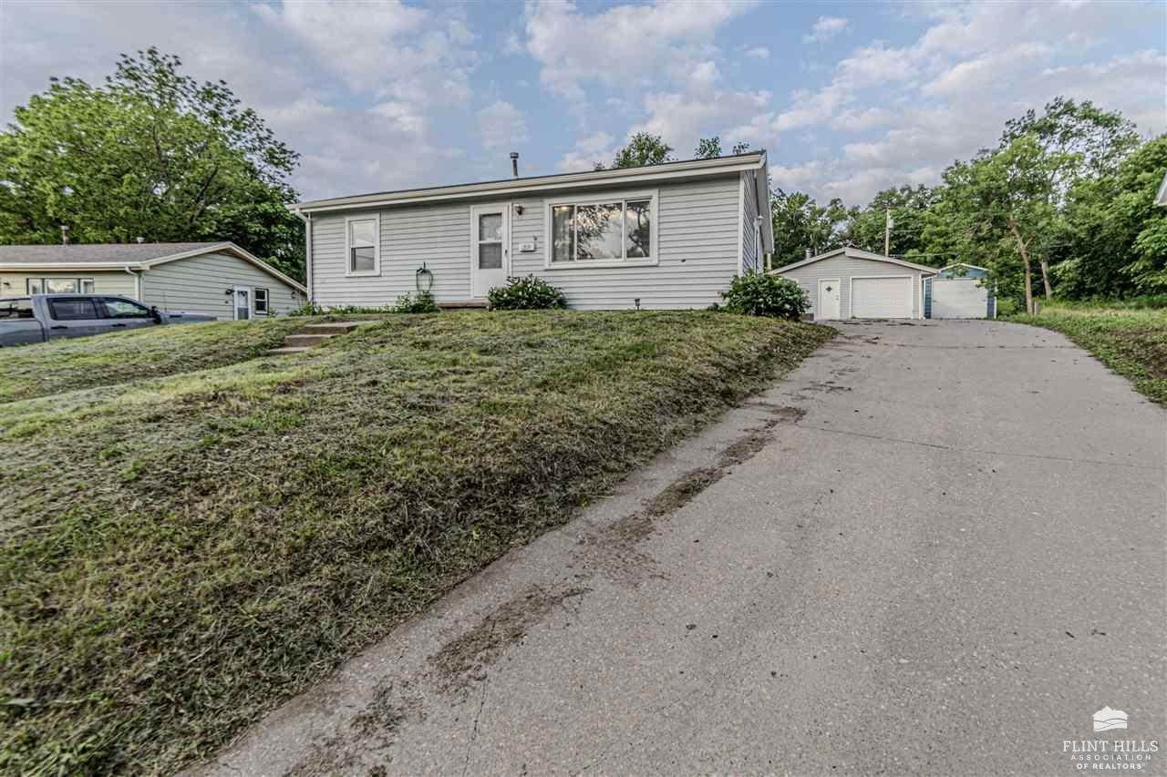 1217 Pershing Dr., Junction City, KS 66441