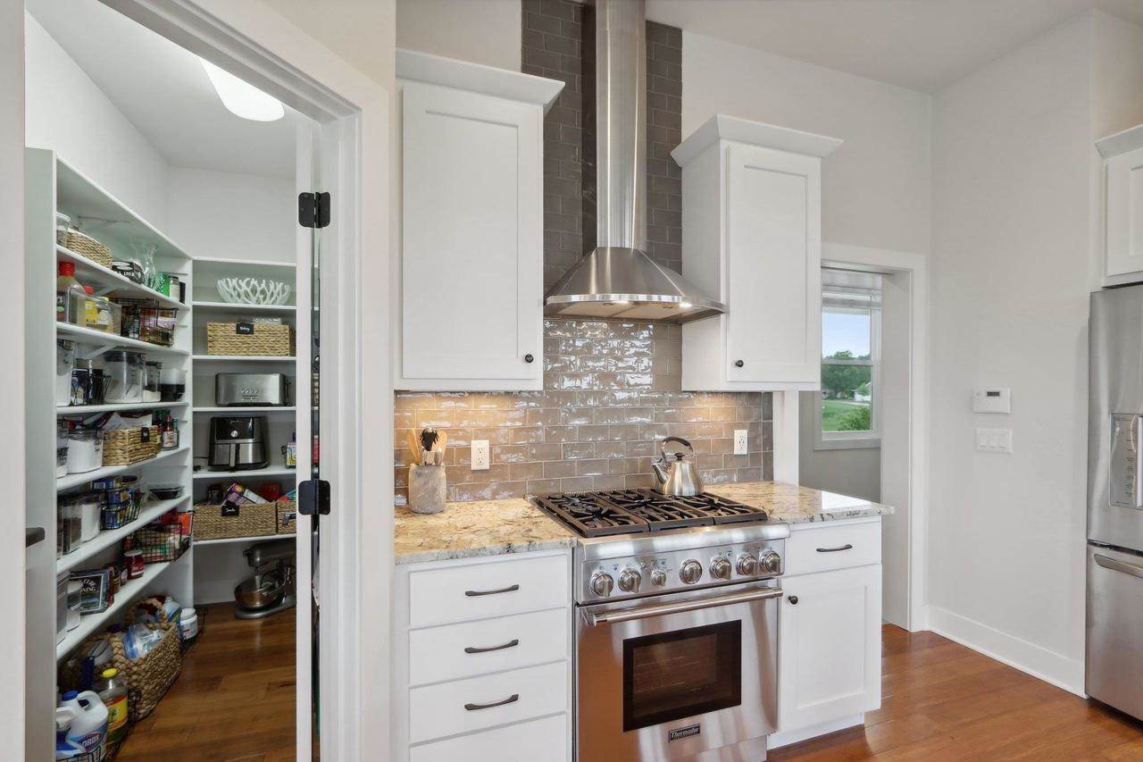 2924 Fern Drive, Sun Prairie, WI 53590