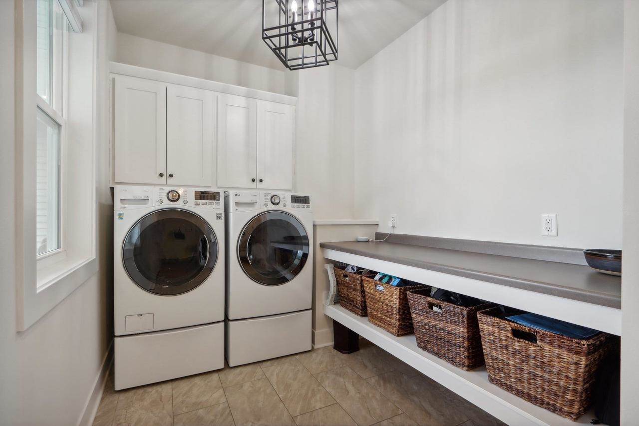 2924 Fern Drive, Sun Prairie, WI 53590