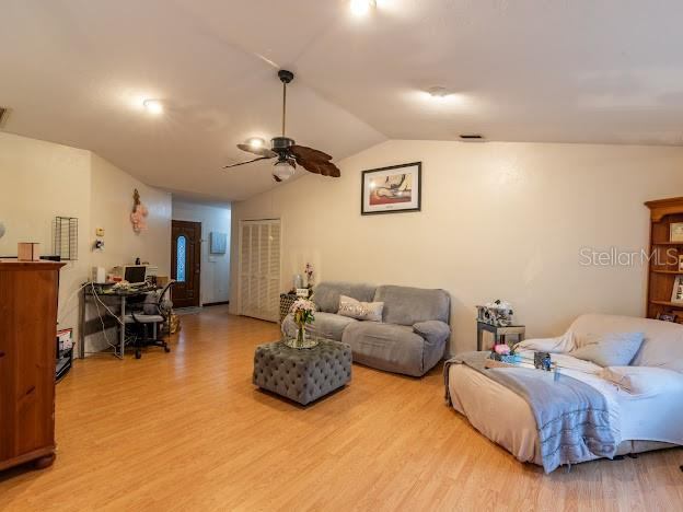 5962 NW 64TH Street, Ocala, FL 34482