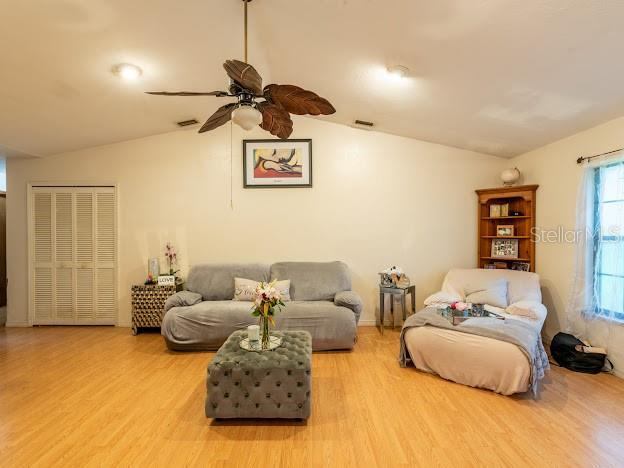 5962 NW 64TH Street, Ocala, FL 34482