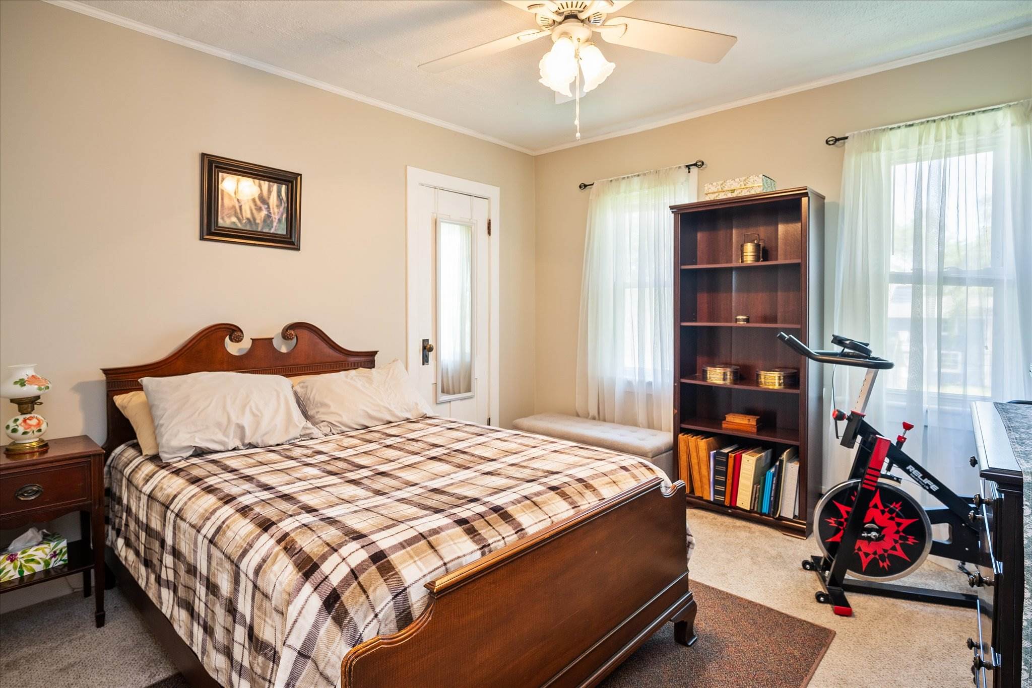 142 E Main Street, Avon, NY 14414