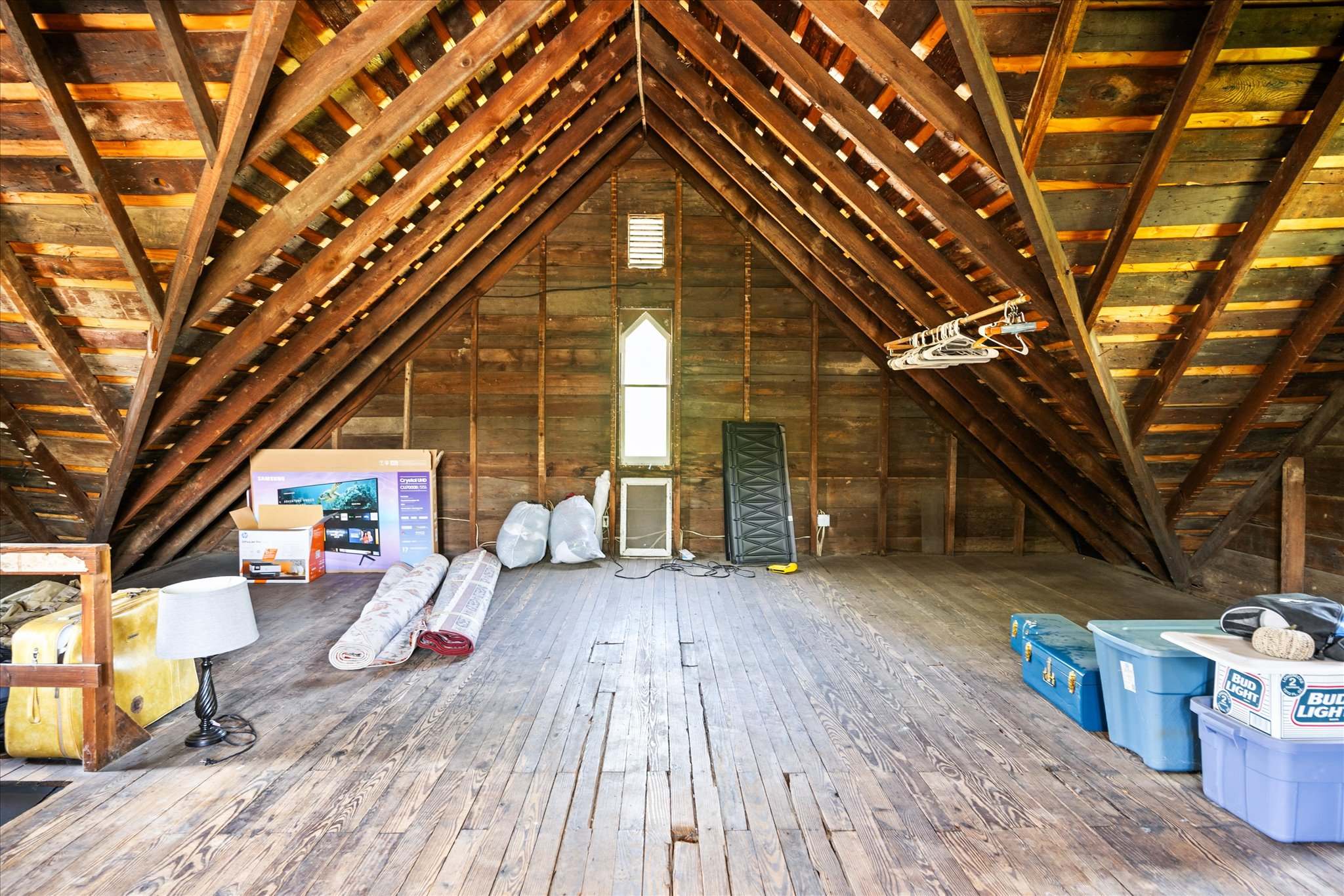 142 E Main Street, Avon, NY 14414