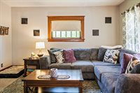 142 E Main Street, Avon, NY 14414