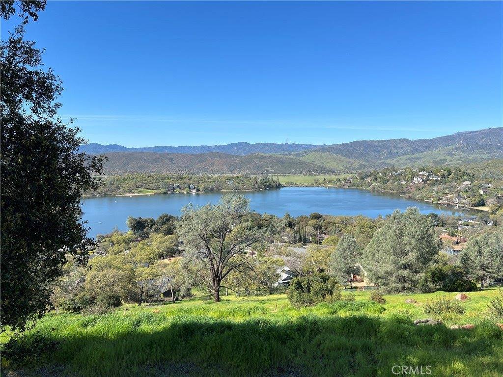 17282 Greenridge Road, Hidden Valley Lake, CA 95467