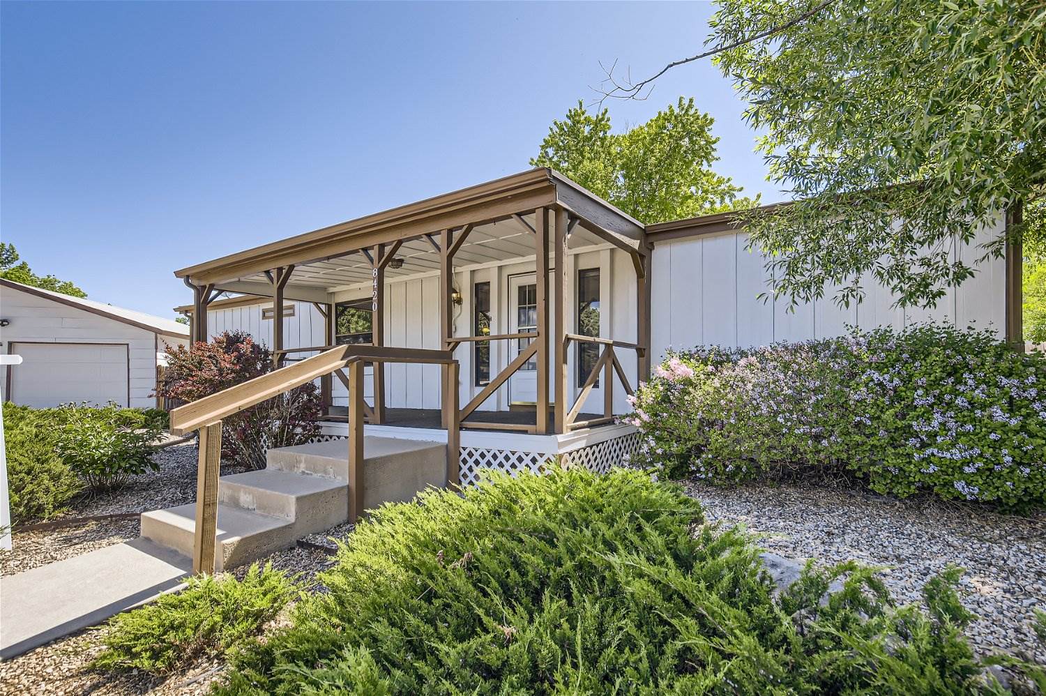 8420 Peakview Dr, Fort Collins, CO 80528