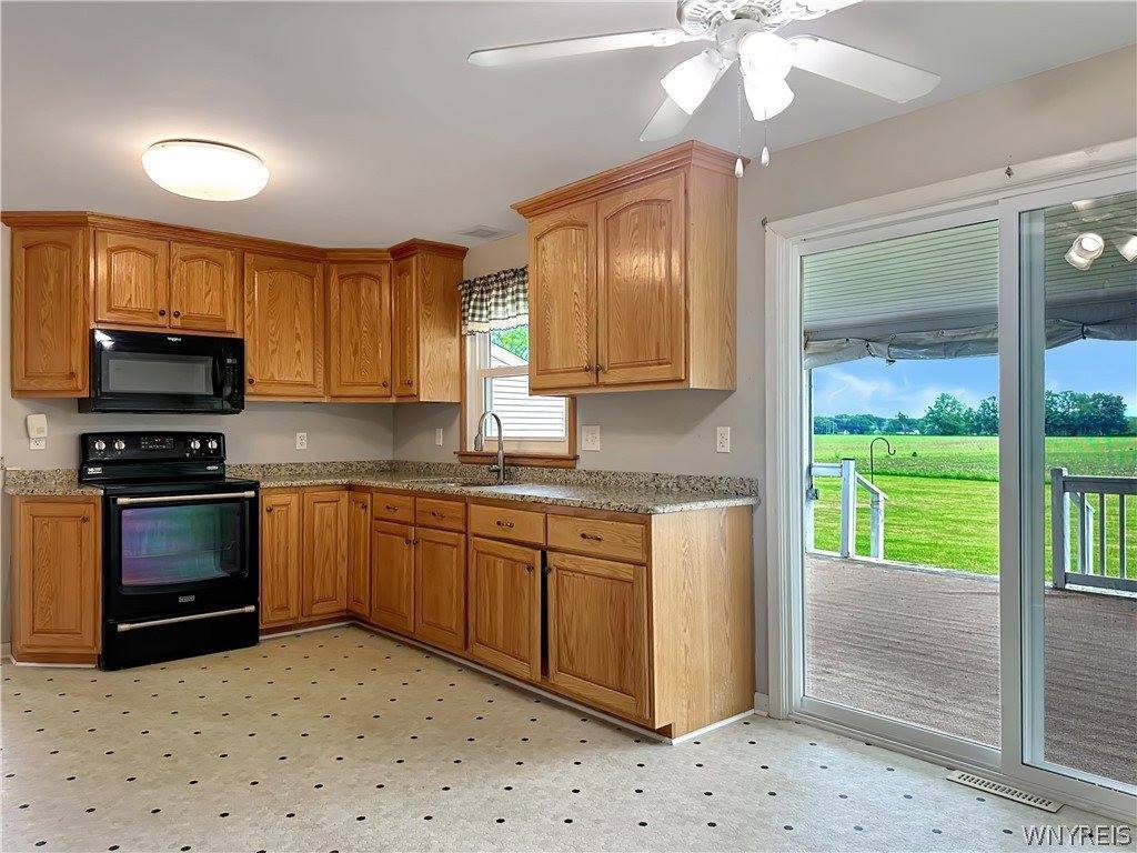 11313 Jamison Road, Marilla, NY 14052