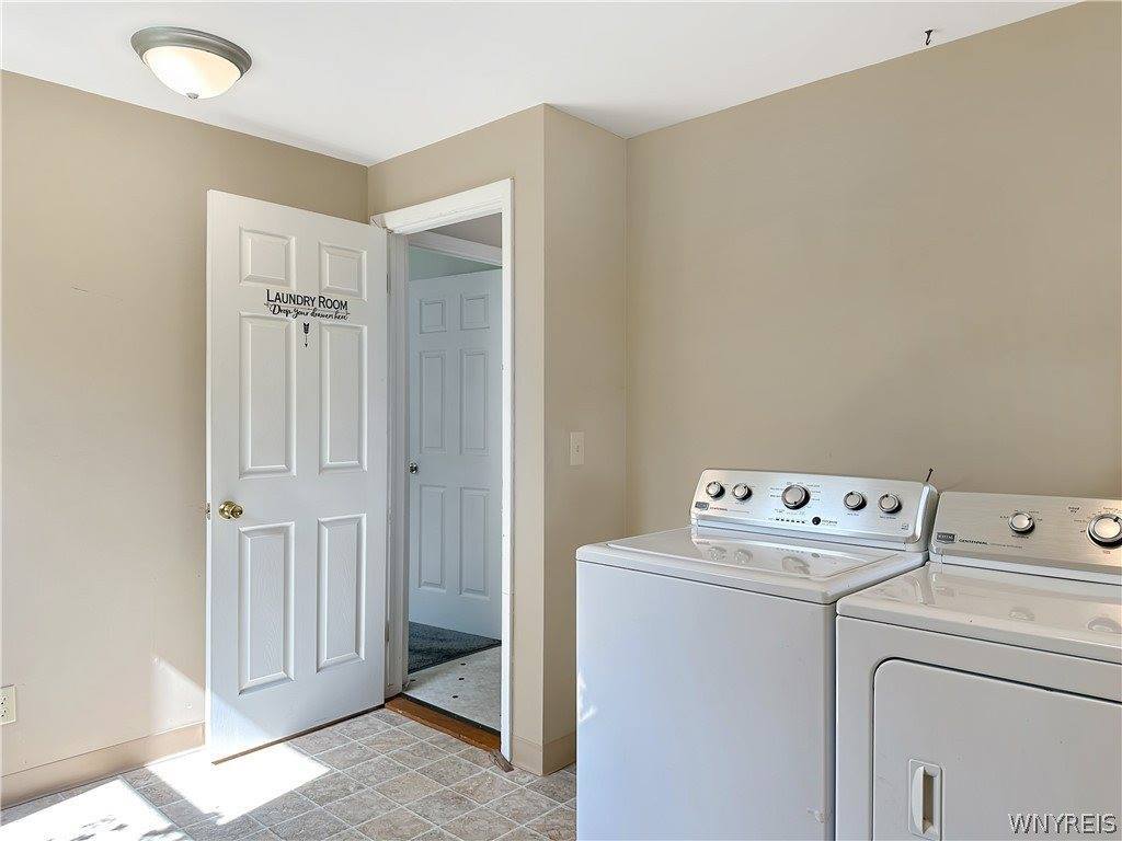 11313 Jamison Road, Marilla, NY 14052