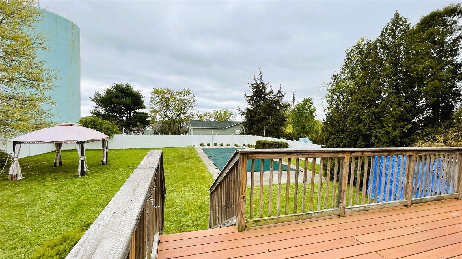 15 Skyview, Groton, CT 06340
