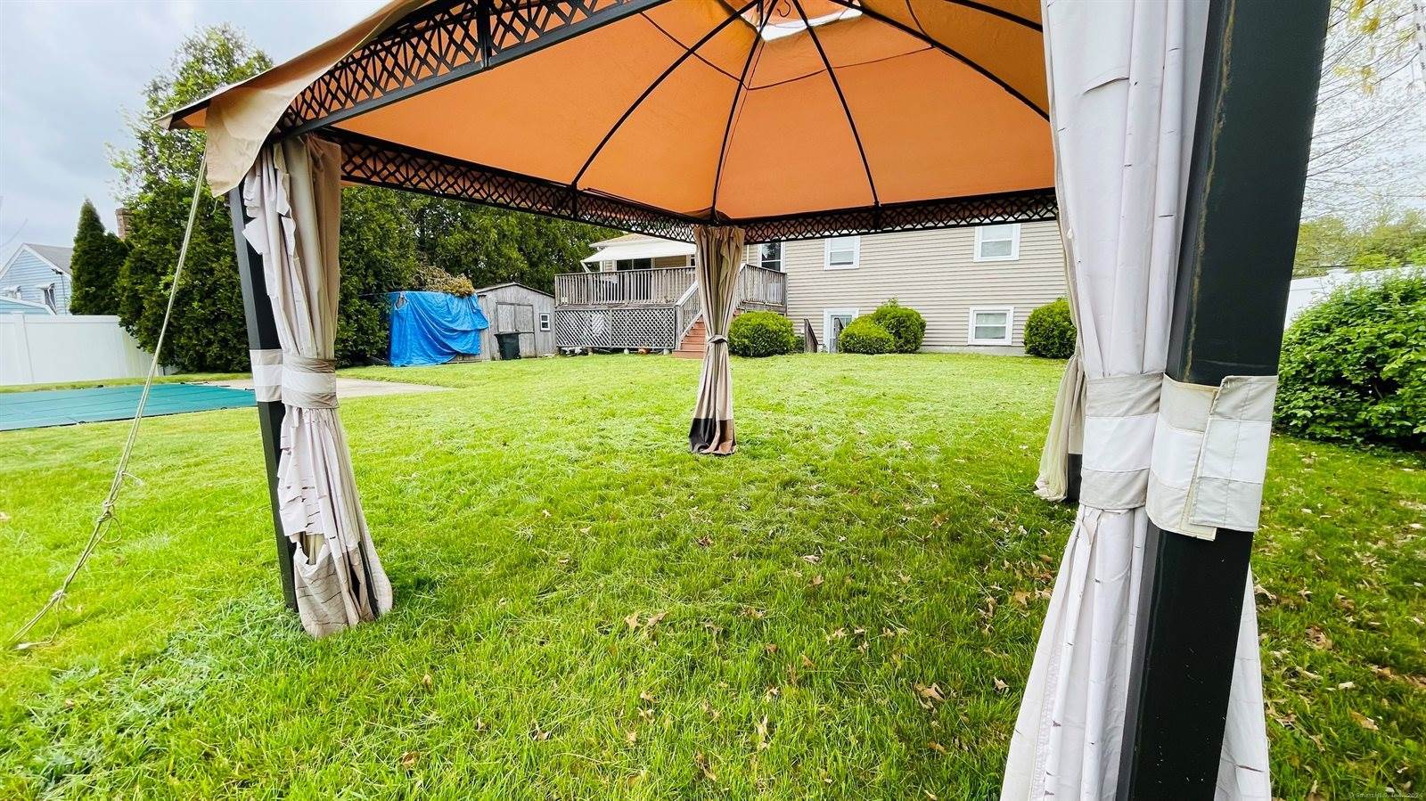 15 Skyview, Groton, CT 06340