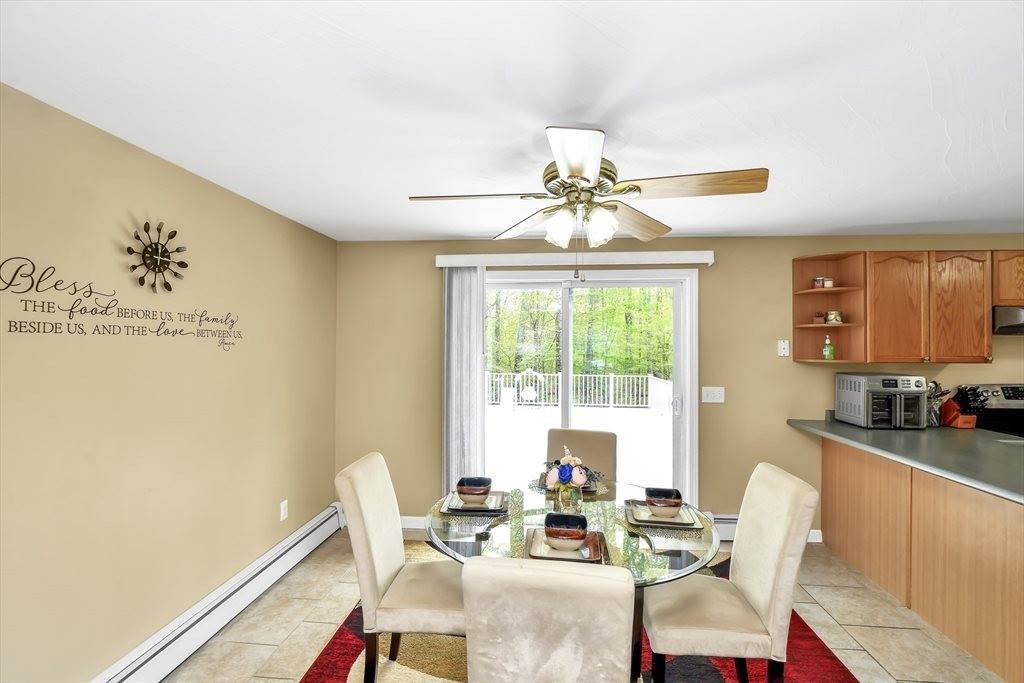 13 Pineview Rd, Dudley, MA 01571