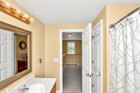 13 Pineview Rd, Dudley, MA 01571